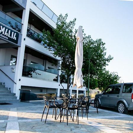 Amalia Rooms Sea View เนอาวรัสนา ภายนอก รูปภาพ