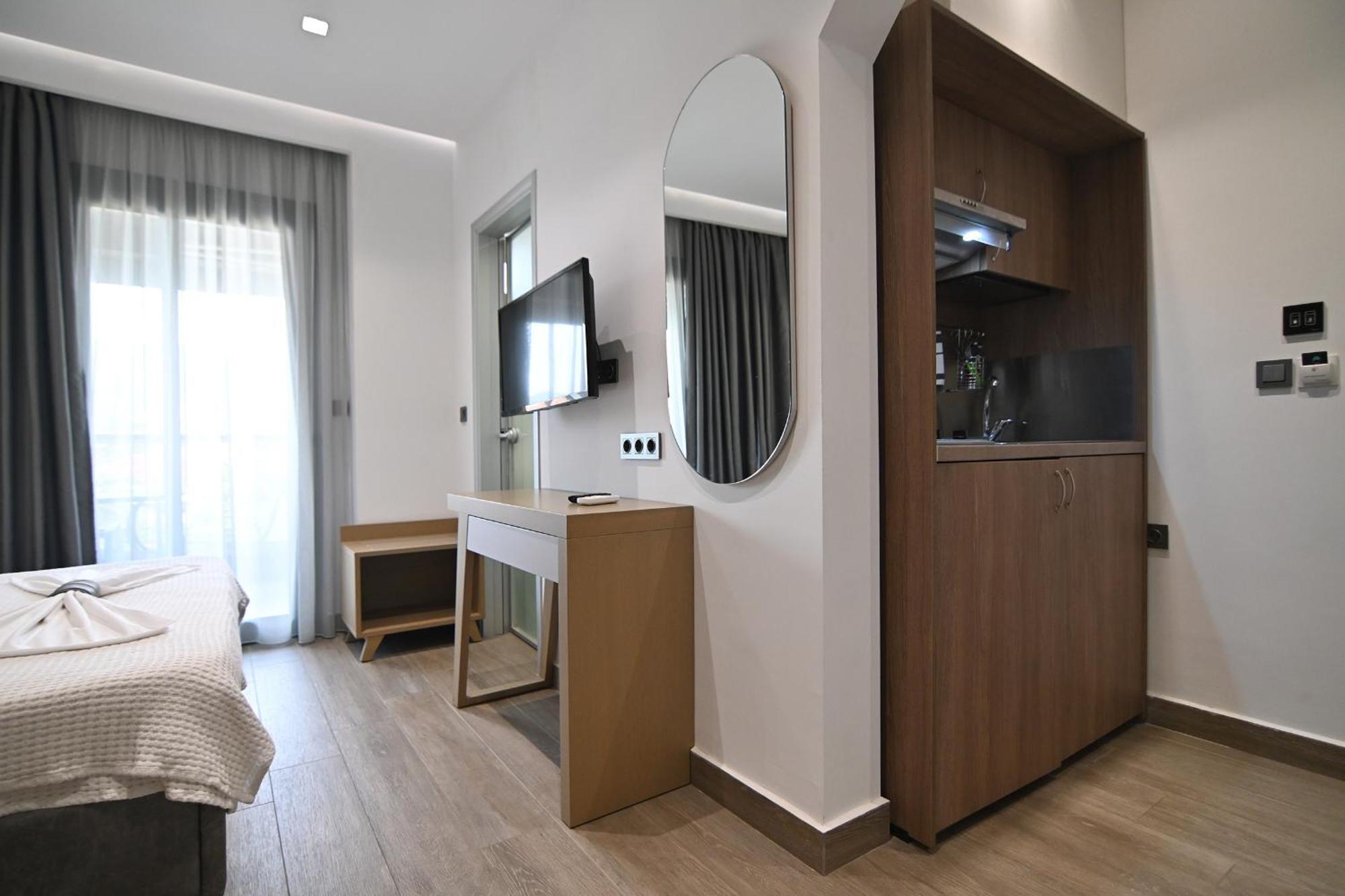 Amalia Rooms Sea View เนอาวรัสนา ภายนอก รูปภาพ
