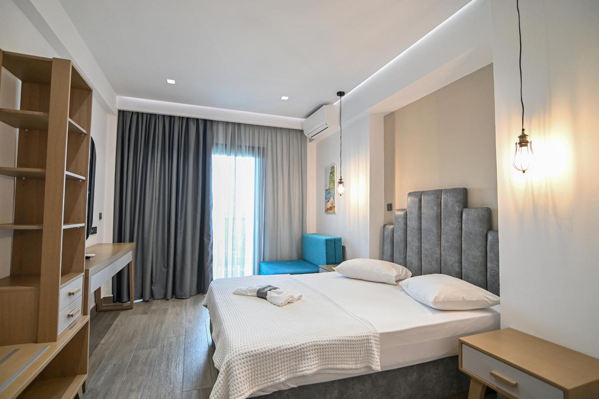 Amalia Rooms Sea View เนอาวรัสนา ภายนอก รูปภาพ