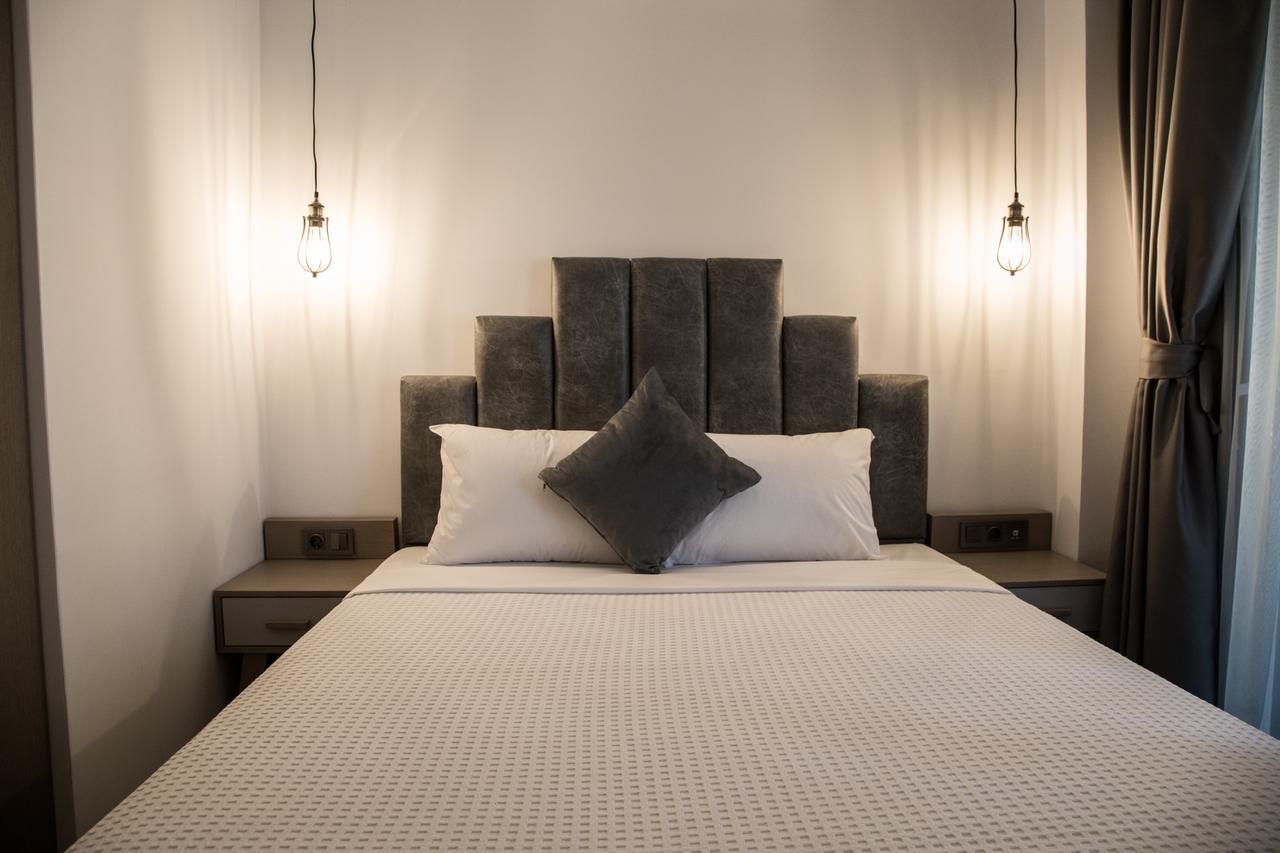Amalia Rooms Sea View เนอาวรัสนา ภายนอก รูปภาพ