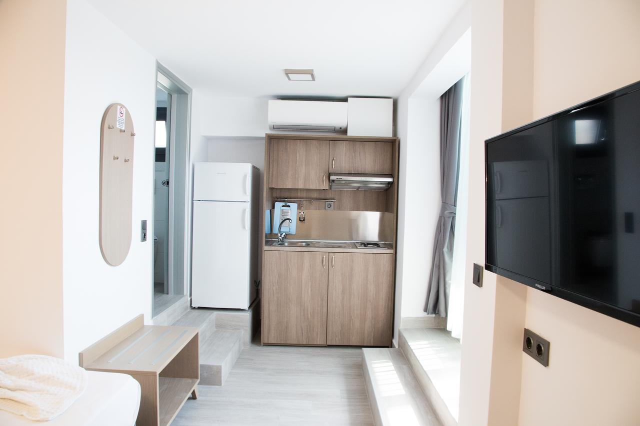 Amalia Rooms Sea View เนอาวรัสนา ภายนอก รูปภาพ